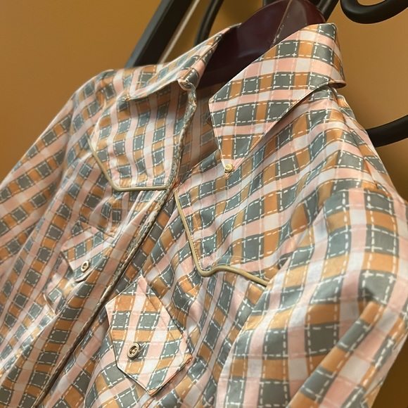 LaROK Western Silk Top - Picture 3 of 12